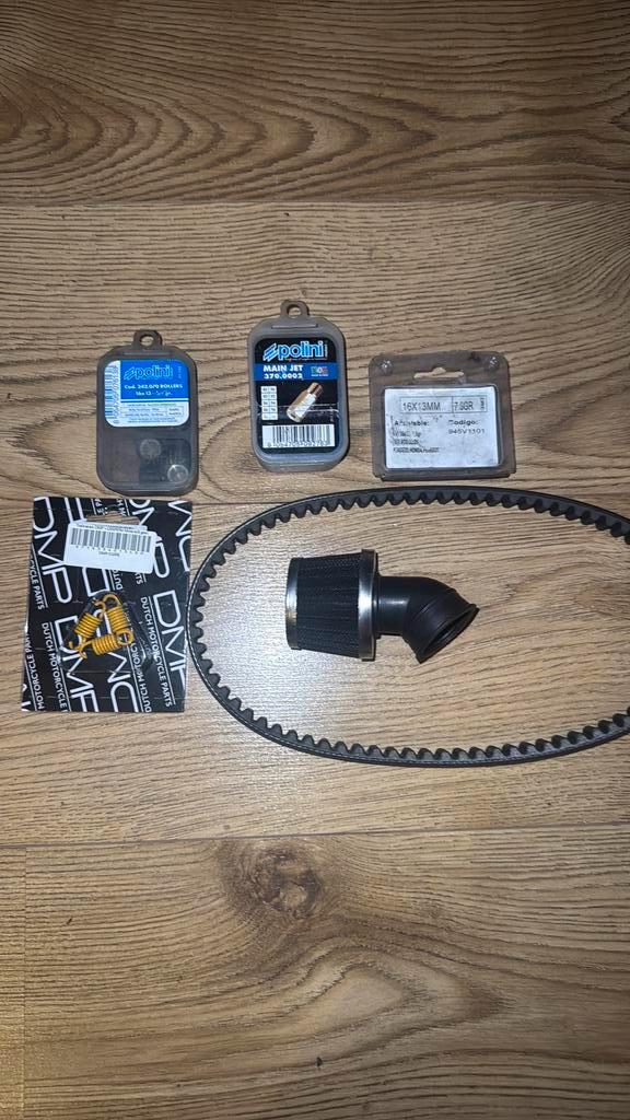 Scooter onderdelen tekoop! Los of alles! Alles is ongebruikt, Fietsen en Brommers, Brommeronderdelen | Scooters, Zo goed als nieuw