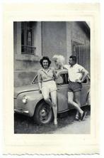Renault 4 cv model vrouw pin up foto, 1960 tot 1980, Foto, Ophalen of Verzenden, Zo goed als nieuw
