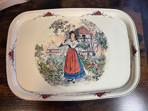Vintage blikken dienblad, Antiek en Kunst, Antiek | Keukenbenodigdheden, Ophalen of Verzenden