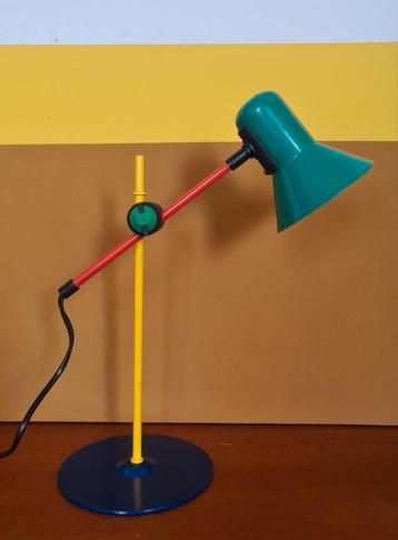 Vintage, design tafellamp. Veneta Lumi.
 beschikbaar voor biedingen
