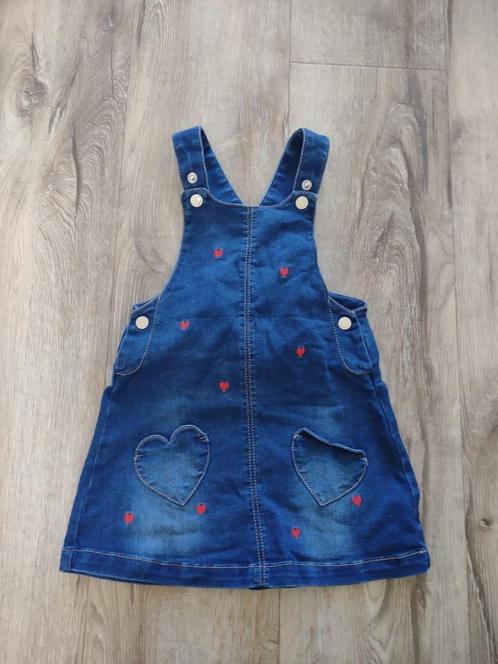 Mooie blauwe spijkerjurk hartjes, denim jurk salopette, 92., Kinderen en Baby's, Kinderkleding | Maat 92, Zo goed als nieuw, Meisje