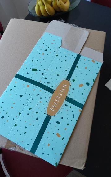 Kerststol stoldozen beschikbaar voor biedingen