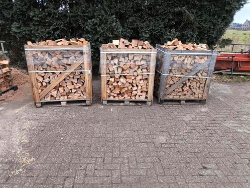 Gestapelde ruime kub. Eiken/beuk. Brandhout, Tuin en Terras, Haardhout, Blokken, Eikenhout, 6 m³ of meer, Ophalen of Verzenden