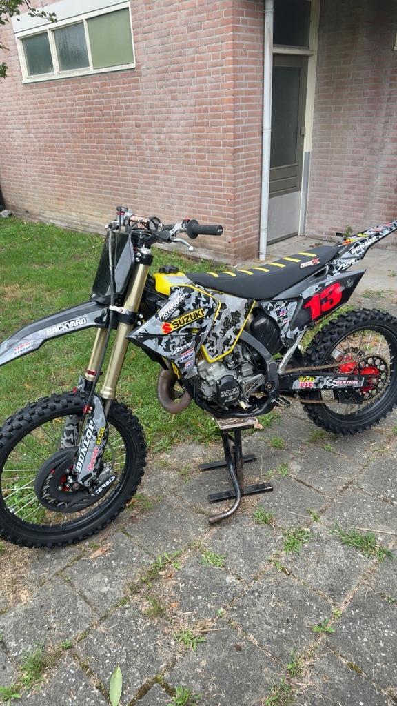 Suzuki Rm 125 / 144 2007, Fietsen en Brommers, Brommers | Crossbrommers, Zo goed als nieuw, Suzuki, Ophalen