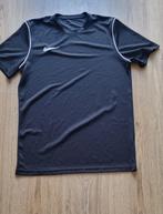 Trainingsshirt Nike | Maat M | Nike | Zwart, Maat 48/50 (M), Zwart, Ophalen of Verzenden, Zo goed als nieuw