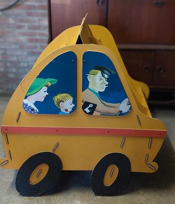 De enige echte gele taxi van de gouden boekjes! beschikbaar voor biedingen