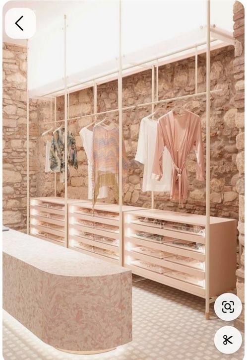 Gezocht: Winkelinrichting voor lingeriewinkel – stijlvol roz, Huis en Inrichting, Complete inboedels, Ophalen of Verzenden