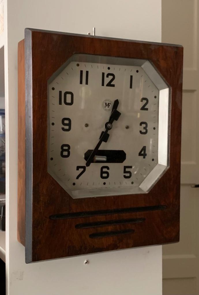 BULLE - ManuFrance electrische hangklok, Antiek en Kunst, Antiek | Klokken, Ophalen of Verzenden