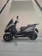 Piaggio MP3 300 HPE LT nardo grijs 2022 - autorijbewijs, Scooter, 300 cc, Bedrijf, ABS