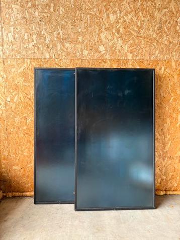 Zonnecollectoren set, 2 stuks met pompen en dak bevestiging beschikbaar voor biedingen