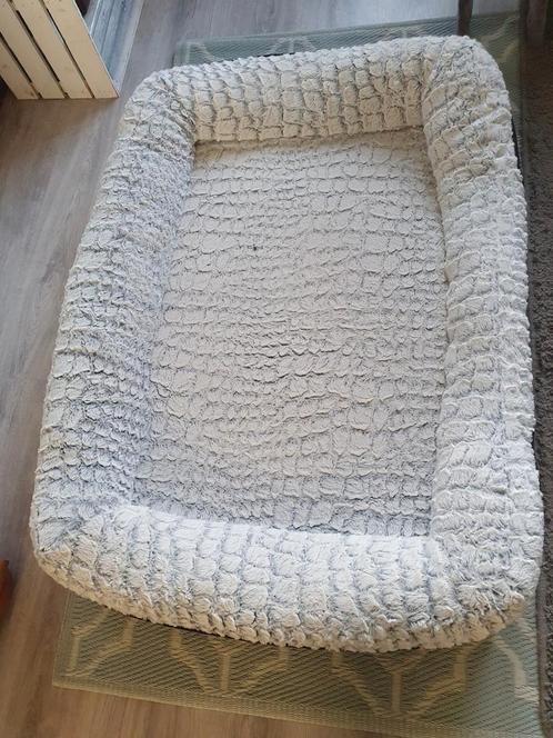 Fijne z.g.a.n orthopedische hondenmand 110x75, Dieren en Toebehoren, Hondenmanden, Zo goed als nieuw, Ophalen