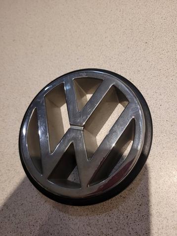 VW embleem/logo 3AO853601 beschikbaar voor biedingen