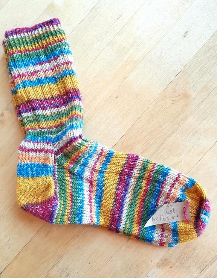 Nieuwe warme sokken handgebreid met wol ook zonder wol, Kleding | Dames, Sokken en Kousen, Nieuw, Sokken en Kniesokken, Maat 35 t/m 38