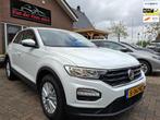 Volkswagen T-Roc 1.0 TSI Style. Bluetooth, stoelverwarming,, Voorwielaandrijving, Stof, Gebruikt, 116 pk