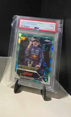 2023 Topps chrome f1 sapphire Max Verstappen  #163, Hobby en Vrije tijd, Stickers en Plaatjes, Verzenden, Zo goed als nieuw, Plaatje