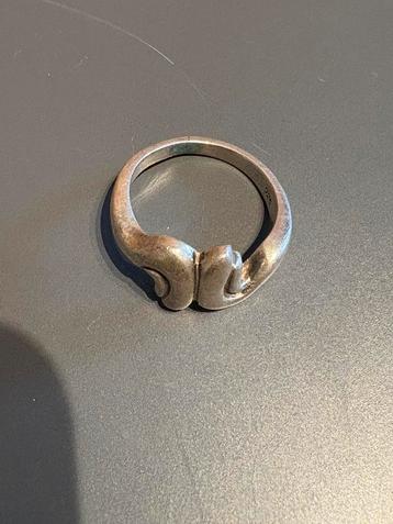 Vintage zilveren ring 925 – 5,53 gram – handgemaakt design beschikbaar voor biedingen