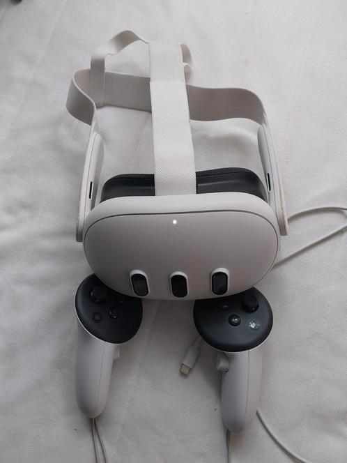 Meta Quest 3  512GB + PCVR kabel, Spelcomputers en Games, Virtual Reality, Zo goed als nieuw, Overige platformen, VR-bril, Ophalen