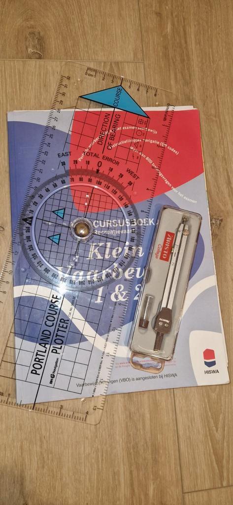 VBO Klein Vaarbewijs 1&2 (2022) + Passer & Plotter, Boeken, Techniek, Zo goed als nieuw, Overige onderwerpen, Ophalen of Verzenden