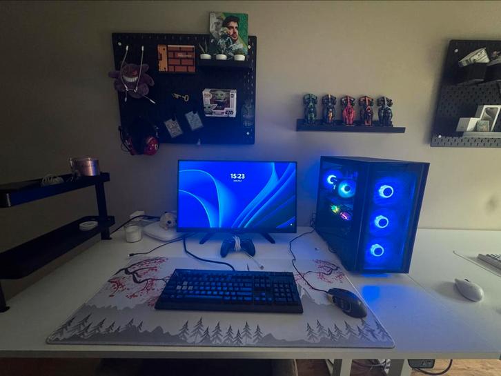 Gaming setup, Computers en Software, Desktop Pc's, Zo goed als nieuw, 4 Ghz of meer, SSD, 32 GB, Met videokaart, Met monitor, Gaming