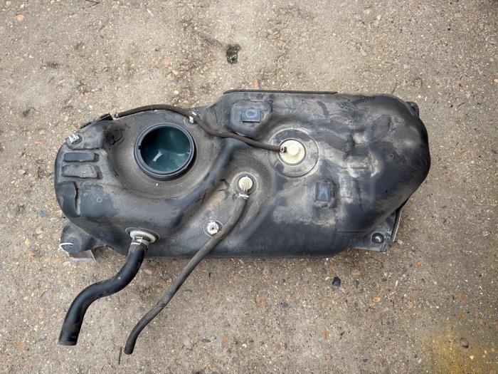 Tank van een Suzuki Swift, Auto-onderdelen, Brandstofsystemen, Suzuki, Gebruikt, 3 maanden garantie