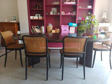 Vintage Thonet stoelen model 811 beschikbaar voor biedingen