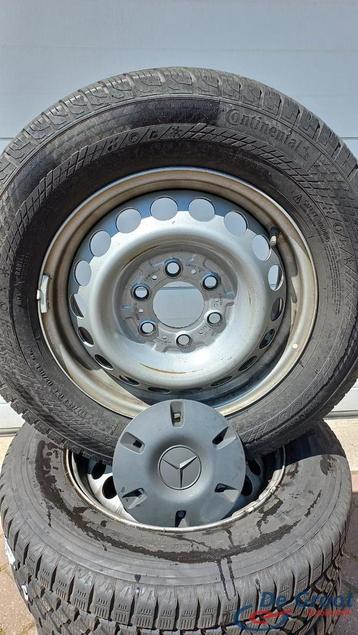 Winterwielen / winterbanden 225/65/16 sprinter beschikbaar voor biedingen