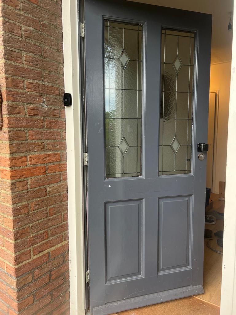 Klassieke houten voordeur met glas in lood, Doe-het-zelf en Verbouw, Deuren en Horren, Ophalen, Gebruikt, 80 tot 100 cm, Buitendeur