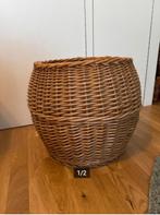 Rieten Mand - Perfect voor opslag of een leuke plant, Huis en Inrichting, Woonaccessoires | Schalen en Manden, Ophalen, Gebruikt