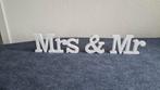 Houten Letters Mrs & Mr - Decoratie voor Bruiloft, Ophalen of Verzenden, Zo goed als nieuw