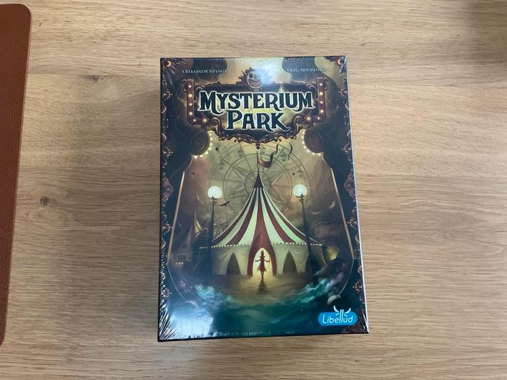 Mysterium Park - Nieuw in verpakking!, Hobby en Vrije tijd, Gezelschapsspellen | Bordspellen, Nieuw, Drie of vier spelers, Ophalen