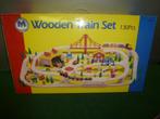 NIEUW echt degelijk Wooden Train Set Extra groot 130 delig, Ophalen of Verzenden, Nieuw