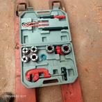 Zo goed als nieuwe pijpensnijset 3/8" - 1 1/4", Doe-het-zelf en Verbouw, Gereedschap | Handgereedschap, Ophalen, Zo goed als nieuw