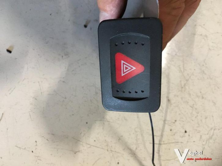 Vw Golf 4 2001 Alarmlichtschakelaar, Auto-onderdelen, Dashboard en Schakelaars, Gebruikt, Ophalen of Verzenden