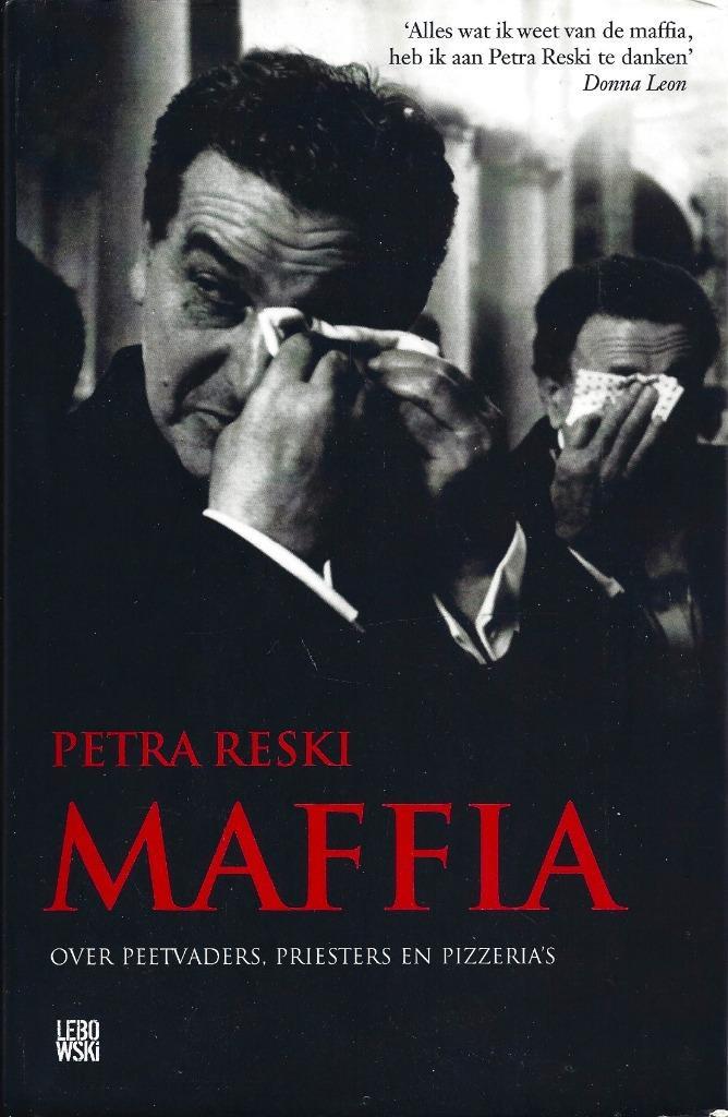 Petra Reski - Maffia - ZGAN, Boeken, Avontuur en Actie, Zo goed als nieuw, Ophalen of Verzenden