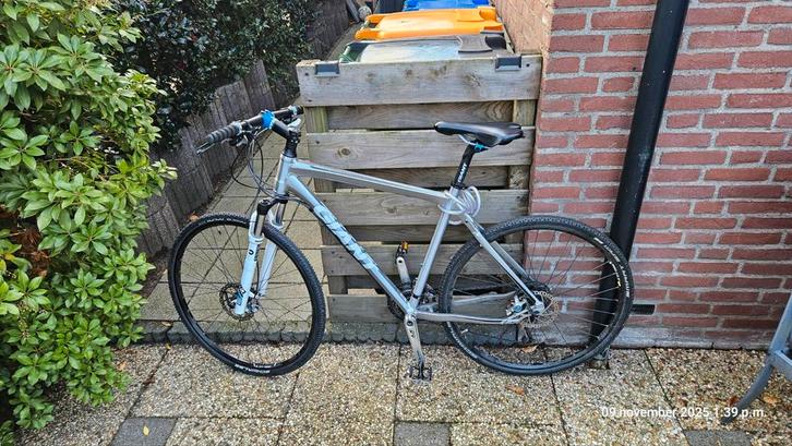 Giant Roam MTB, Fietsen en Brommers, Fietsen | Mountainbikes en ATB, Gebruikt, Heren, Giant, 57 cm of meer, Hardtail, Ophalen