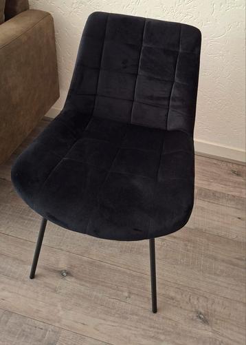 Velvet stoel (4stuks) beschikbaar voor biedingen