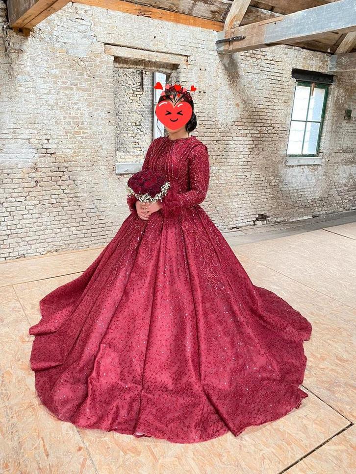 Prachtige bordo henna of Trouwjurk, Kleding | Dames, Trouwkleding en Trouwaccessoires, Gedragen, Trouwjurk, Overige kleuren, Ophalen of Verzenden