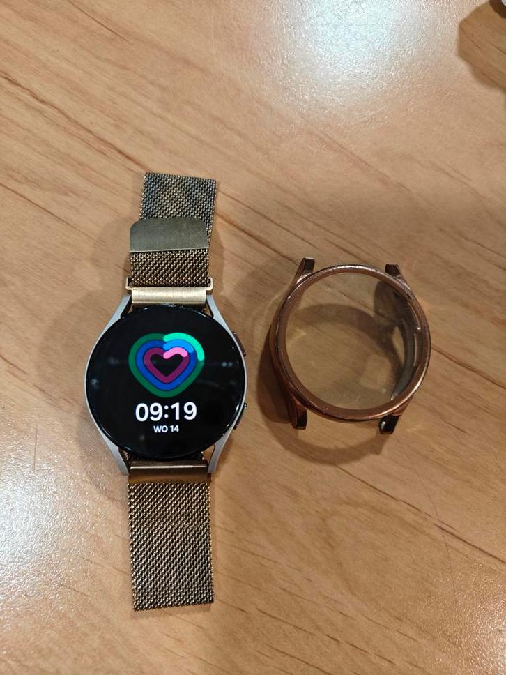 Samsung Watch 5 40mm roségoud- Gebruikt, maar in goede staat, Sieraden, Tassen en Uiterlijk, Smartwatches, Gebruikt, Android, Grijs