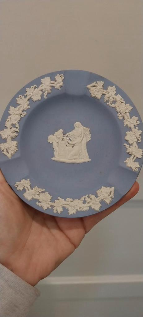 Wedgwood Asbak Jasperware Blauw, Antiek en Kunst, Antiek | Schalen, Ophalen of Verzenden