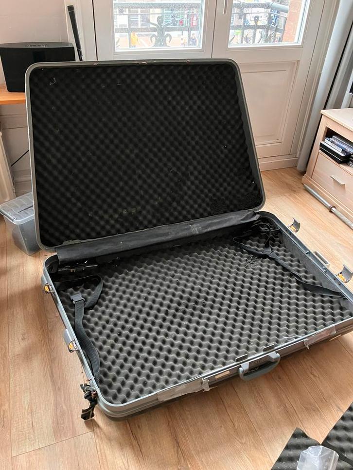 Fietskoffer hardcase: Monoc, voor racefiets of kleine MTB, Fietsen en Brommers, Fietsaccessoires | Overige Fietsaccessoires, Gebruikt