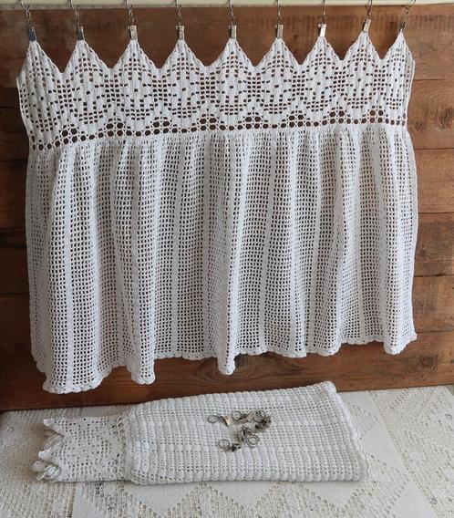 Vintage brocante handgemaakt gordijntjes + gordijnklemmetjes, Antiek en Kunst, Antiek | Kleden en Textiel, Ophalen of Verzenden