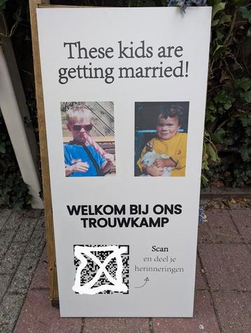 Welkomsbord & Afscheidsbord Bruiloft - GuestPix QR Code beschikbaar voor biedingen