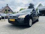Ford Focus Wagon 1.6-16V Futura Airco / Audio / Trekhaak / A, 1596 cc, Gebruikt, Zwart, 4 cilinders
