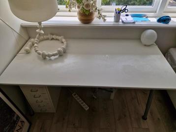 Groot bureau (1.60 x 0.80) verstelbare hoogte