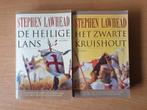 Stephen Lawhead - De Heilige Lans & Het Zwarte Kruishout, Ophalen of Verzenden, Gelezen, Stephen Lawhead