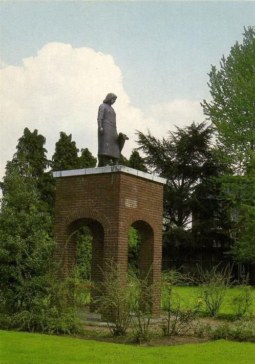 Winterswijk, Vrijheidsbeeld Tante Riek - ongelopen, Verzamelen, Ansichtkaarten | Nederland, Ongelopen, Gelderland, 1920 tot 1940