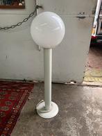 Space Age Woja Holland vloerlamp met  witte glazen bol, Ophalen of Verzenden, Zo goed als nieuw