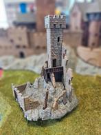 Modeltrein Ho  ruïne burgers kasteel, Hobby en Vrije tijd, Modeltreinen | H0, Ophalen of Verzenden, Zo goed als nieuw, Gelijkstroom