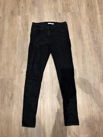 Levi's 710 Super Skinny Maat 30 beschikbaar voor biedingen