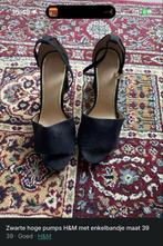 Zwarte H&M Pumps met Enkelbandje - Maat 39, Ophalen of Verzenden, Gedragen, Zwart, Pumps